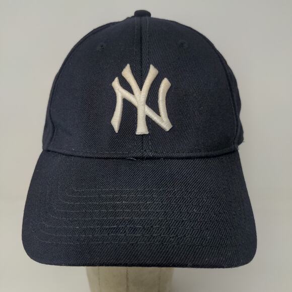 New Era MLB New York Yankees Fitted Hat Size M/L Blue Embroidered Logo - Picture 3 of 14